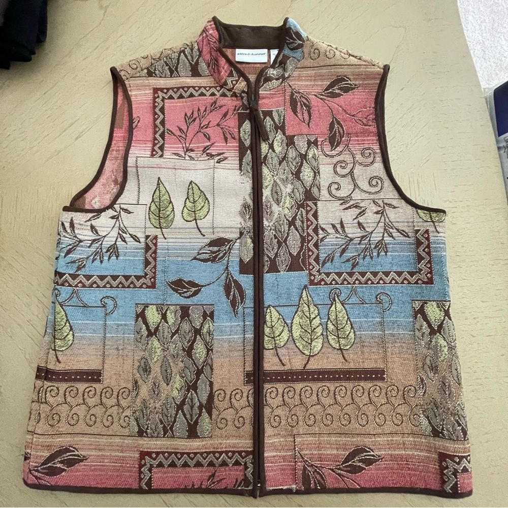 Alfred Dunner Cider House Tapestry Full Zip Vest Size 10 Boho